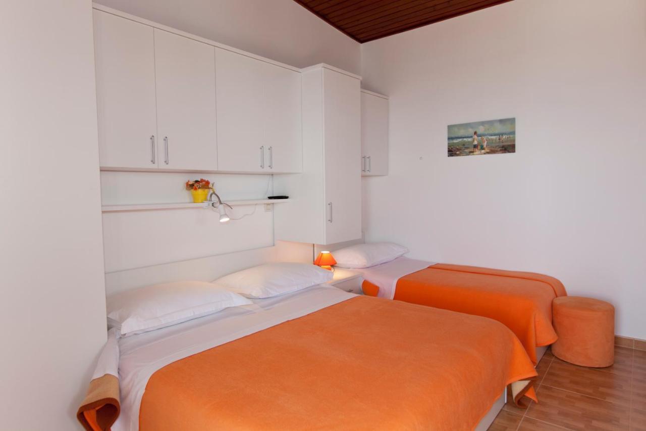 Apartments Milana 图彻皮 外观 照片